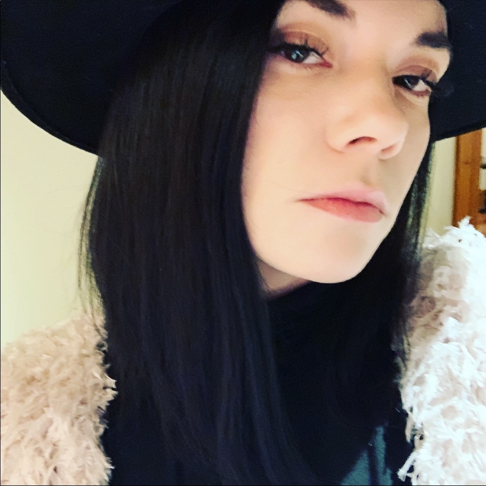 Meet your Posher, Erin